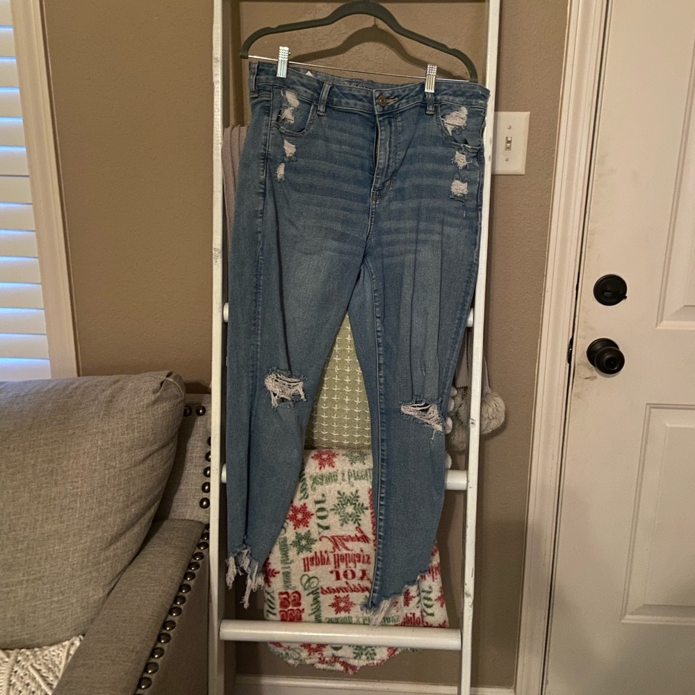 American Eagle Next Level Stretch Jeggings High Waisted Shark Bite Hem 16